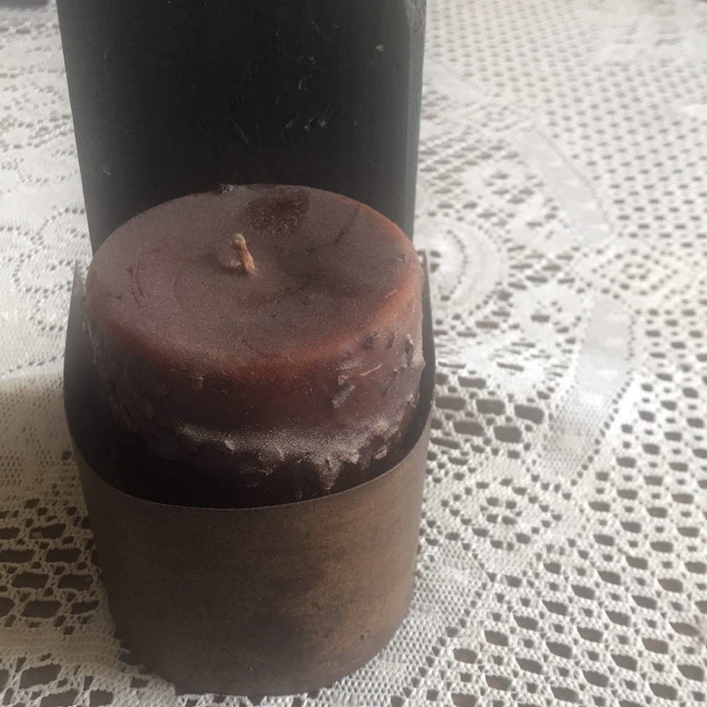 Rustic candle holder - Picture 3 of 4